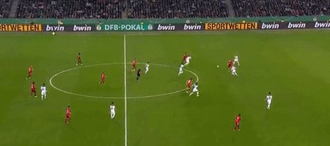 1635375520898073349.gif 【早报】科曼走人,哈维在路上,巴萨天亮了?